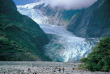 Nouvelle-Zélande - Franz Josef Glacier - Marche guidée sur le glacier de Franz Josef et détente aux Glacier Hot Pools © Tourism New Zealand, Gareth Eyres