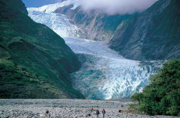 Nouvelle-Zélande - Franz Josef Glacier - Marche guidée sur le glacier de Franz Josef et détente aux Glacier Hot Pools © Tourism New Zealand, Gareth Eyres