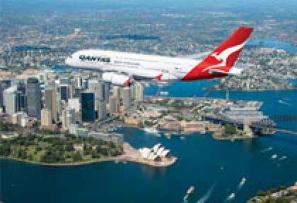 Qantas au dessus de Sydney