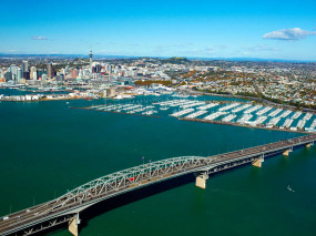 Nouvelle-Zélande - Auckland - Bush and Beach