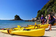 Nouvelle-Zélande - Abel Tasman National Park - Kayak à la rencontre des phoques et marche dans la forêt ou plage