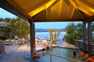 Nouvelle-Zélande - Rotorua - Polynesian Spa - accès aux Adults Pools et Priest Spa Pools