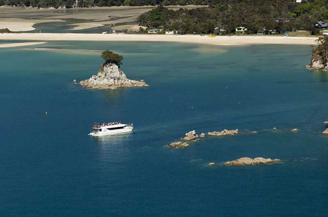 Nouvelle-Zélande - Abel Tasman National Park - Après-midi de croisière le long de la côte du Parc national d'Abel Tasman