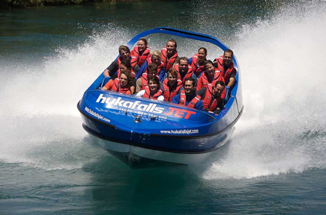 Nouvelle-Zélande - Taupo - Sensations fortes en jet boat sur la rivière Waikato